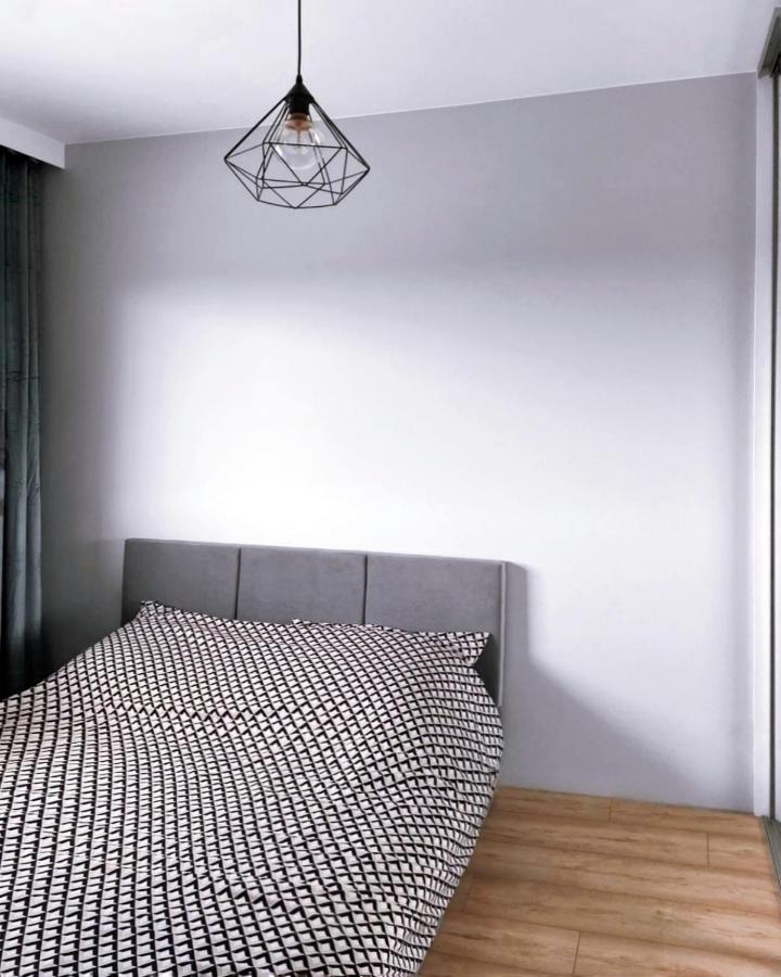Elegant 1-bedroom Flat With Balcony Near Breslau